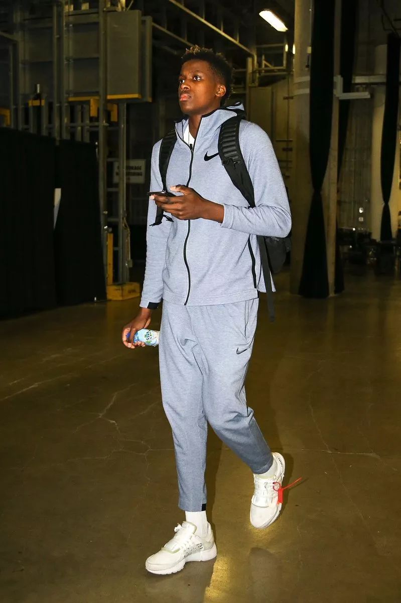 能以更短磨 能以更短磨